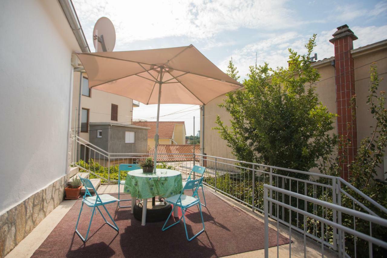 Apartment Ana Vodice Extérieur photo