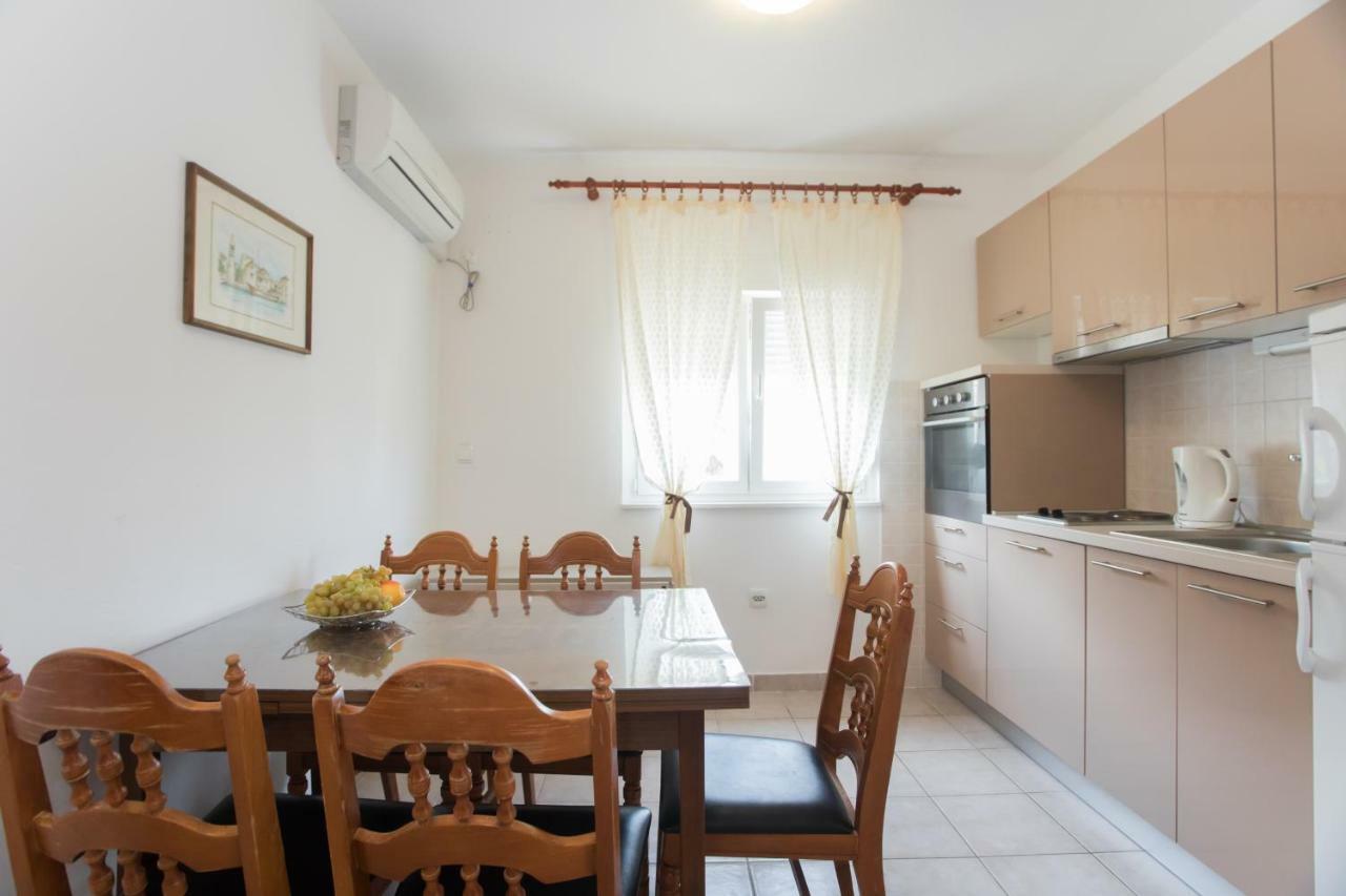 Apartment Ana Vodice Extérieur photo